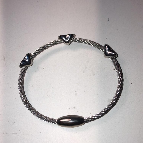 bracelet - Picture 2 of 2